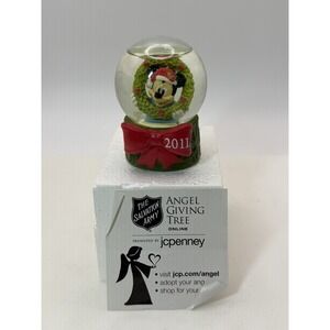 Disney Collectible Snow Globe with Mickey 2011 JCPenney Store Exclusive With Box